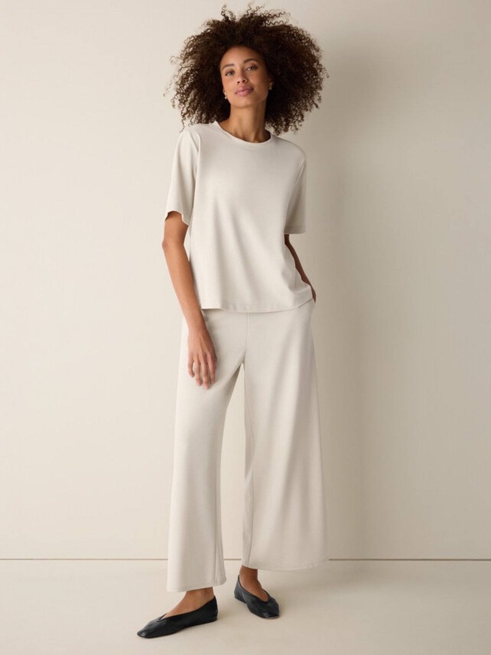 Eileen Fisher — Lightweight Ponte Wide-Leg Pant — Size M